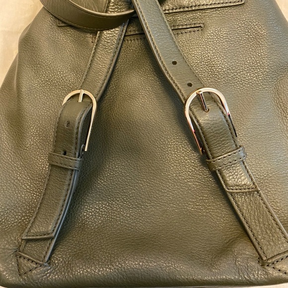 Tory Burch Brody Backpack - Picture 5 of 10